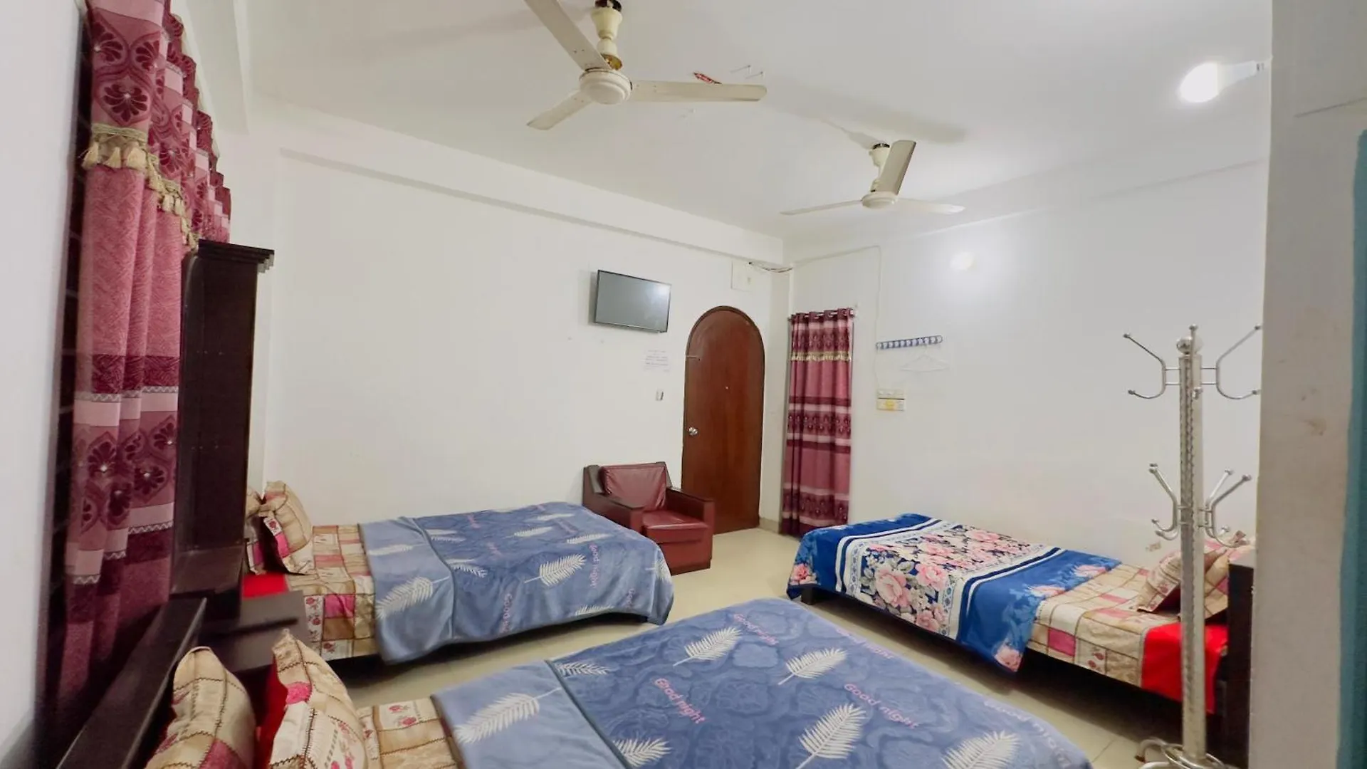 Hotel Mohammadia Restaurant & Guest House Near United Hospital Dhaka