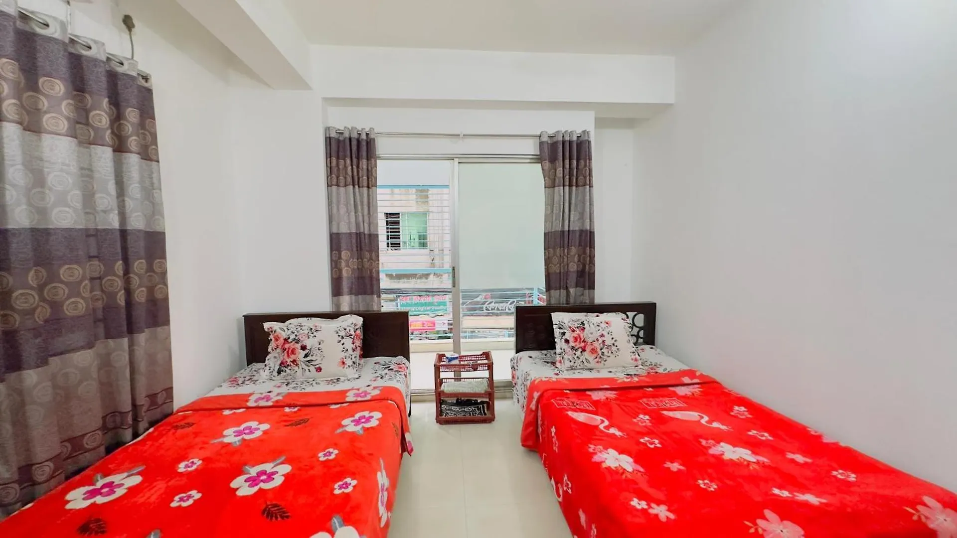 ** Hotel Mohammadia Restaurant & Guest House Near United Hospital Dhaka Bangladesh