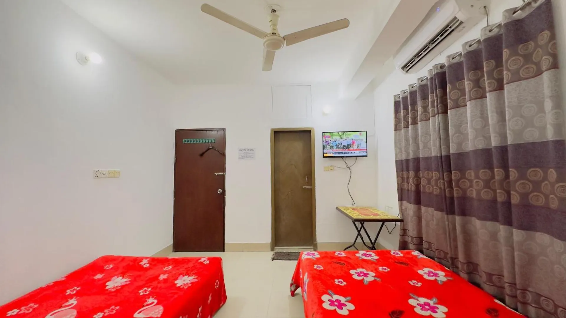 Mohammadia Restaurant & Guest House Near United Hospital Dhaka