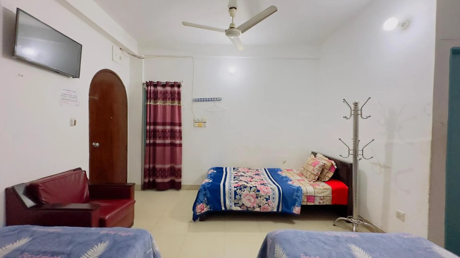 ** Hotel Mohammadia Restaurant & Guest House Near United Hospital Dhaka Bangladesh